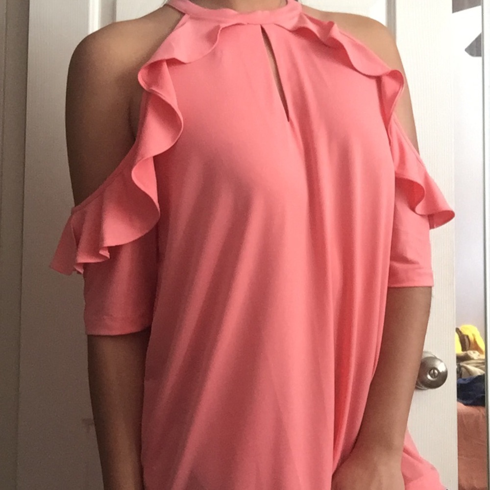 ECI New York coral cold shoulder blouse - Picture 3 of 4